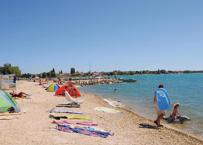 Cozy In With Outdoor Swimming Pool * Nin